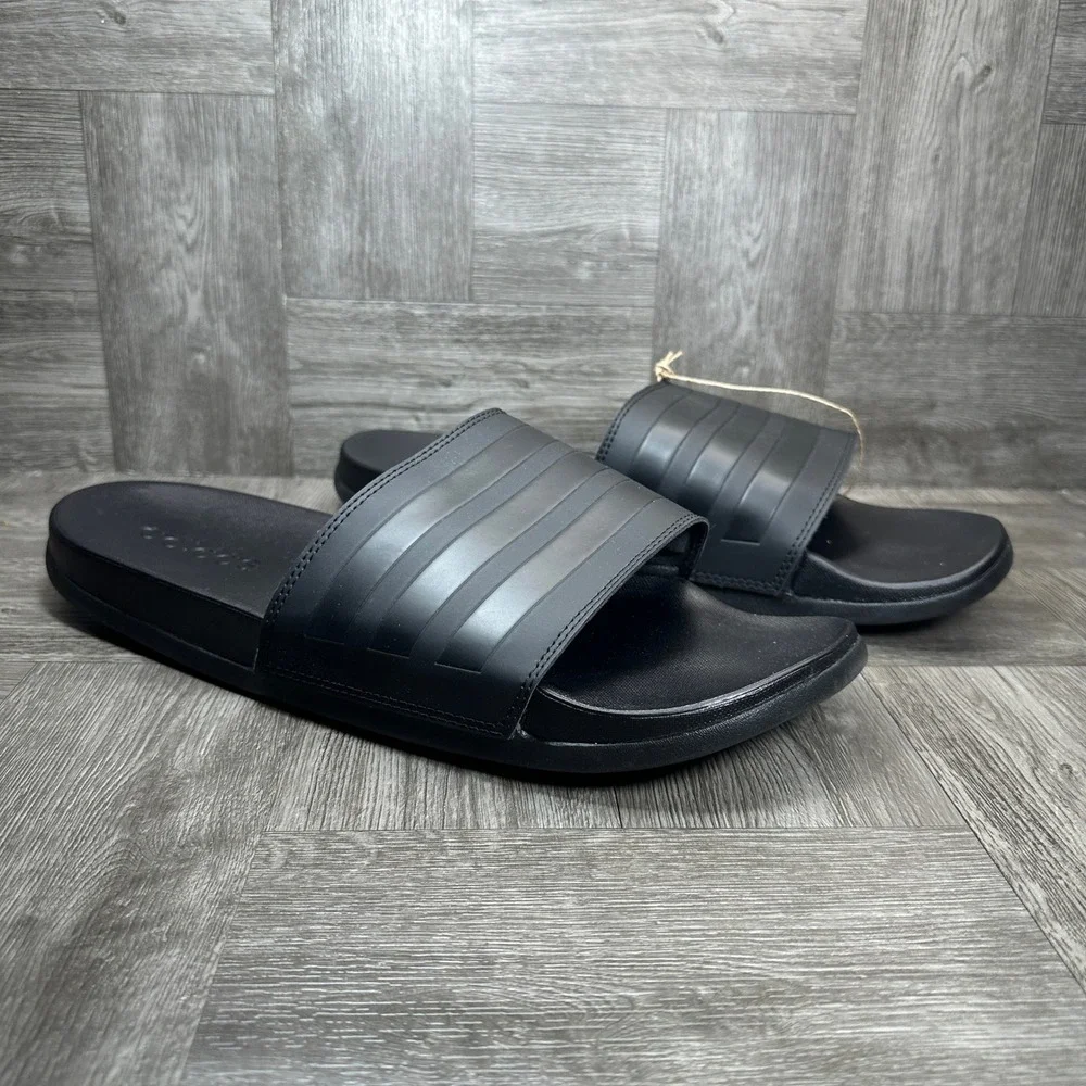 Adidas Adilette Comfort Mens Size 14 Black Slides Sandals Athletic NEW GZ5896